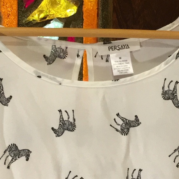 Persaya Top - Picture 3 of 6